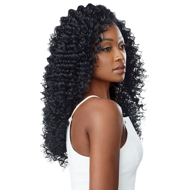 Outre Perfect Hairline 13x6 Lace Front Wig DOMINICA | Hair Crown Beauty Supply